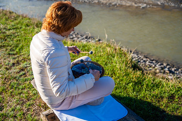 Zungentrommel – Klang, Wirkung und Auswahl des meditativen Instruments Zungentrommel